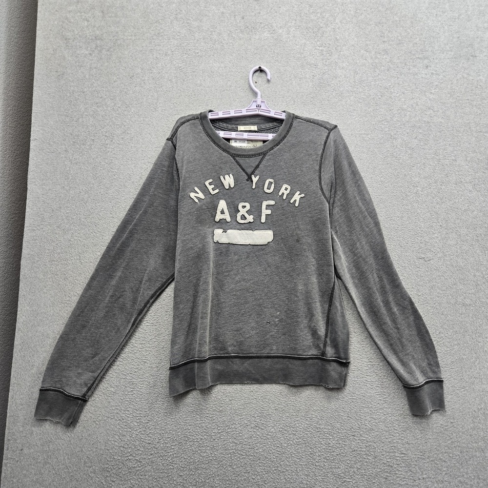 Abercrombie & Fitch Men Sweatshirt L Gray Embroidered New York Muscle Y2K READ